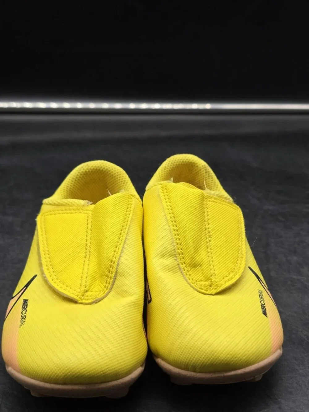 Nike Shoes Kids Size 9.5C Yellow Mercurial Soccer Cleats DJ5964-780 Stains